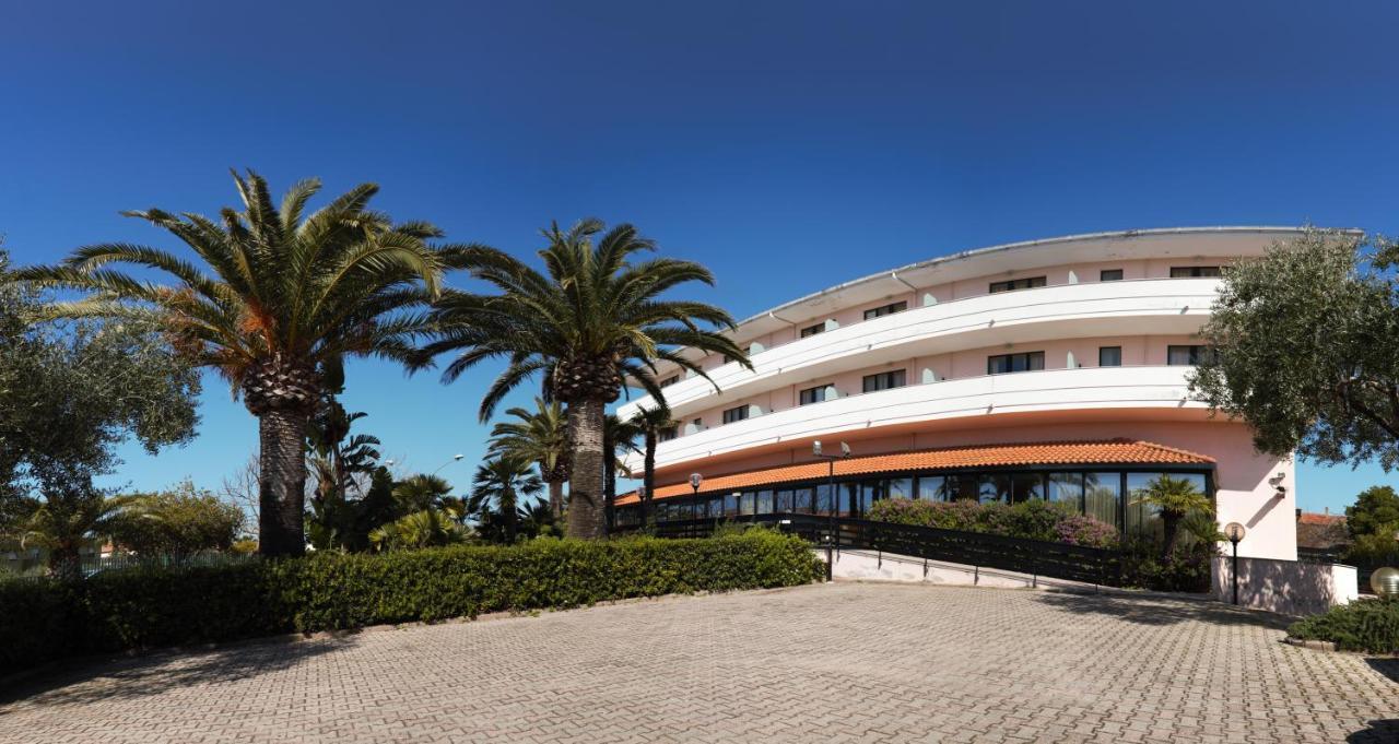 Green Sporting Club Hotel Alghero Exterior photo