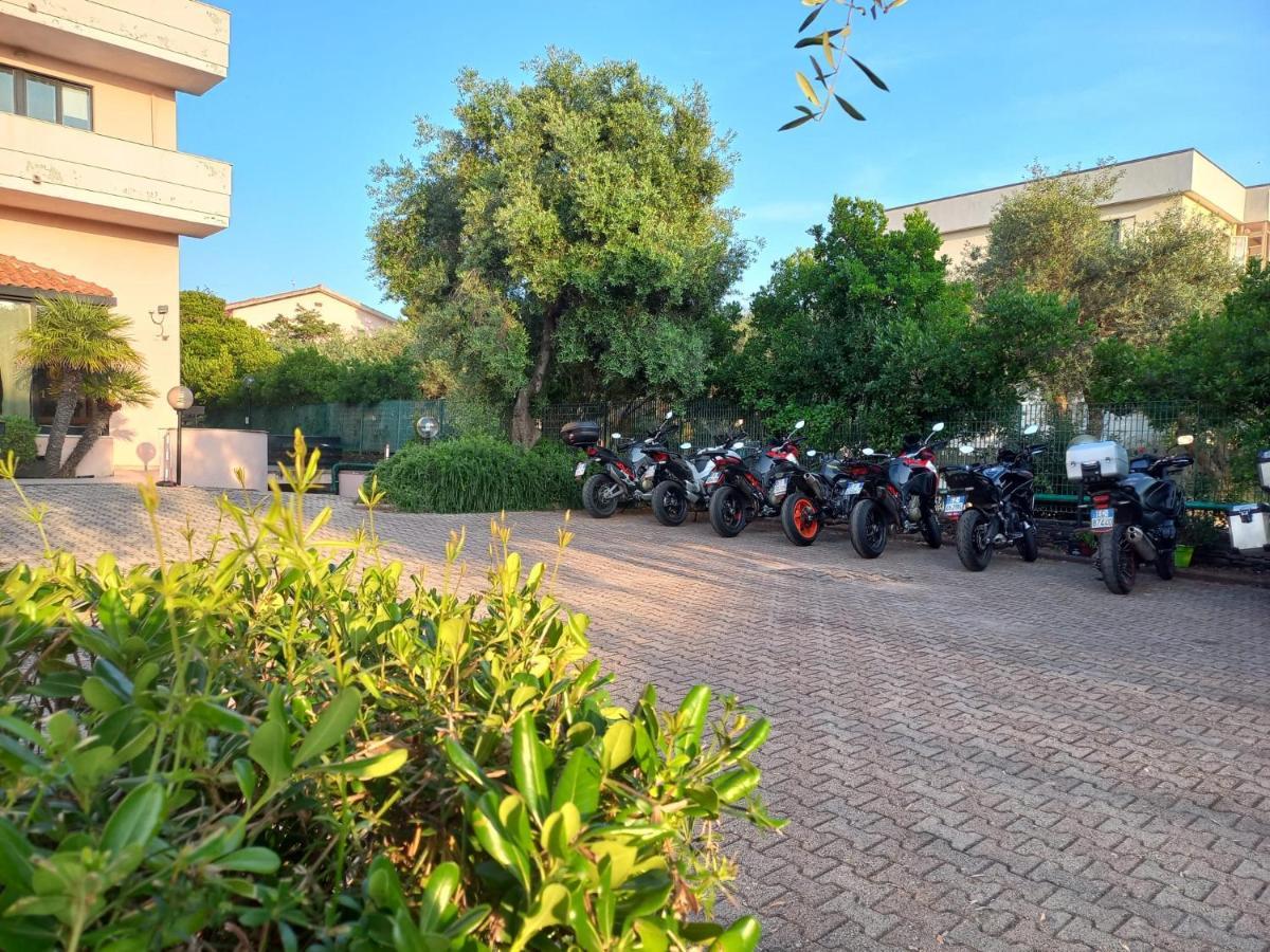 Green Sporting Club Hotel Alghero Exterior photo