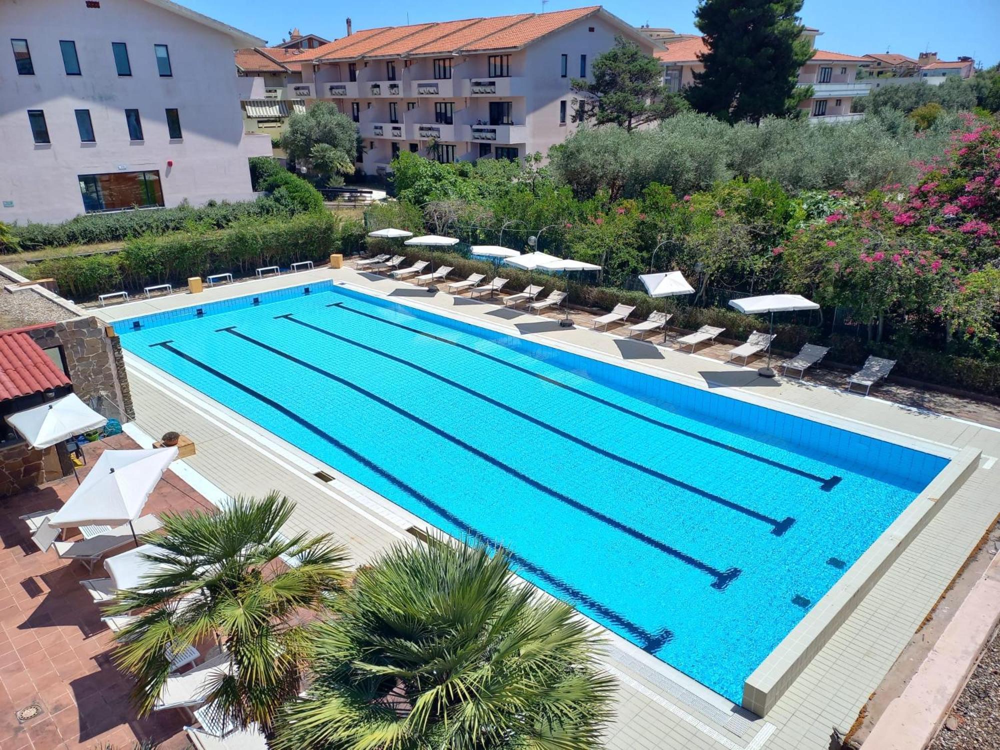 Green Sporting Club Hotel Alghero Exterior photo
